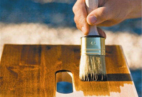 实木翻新用木蜡油还是水性漆？